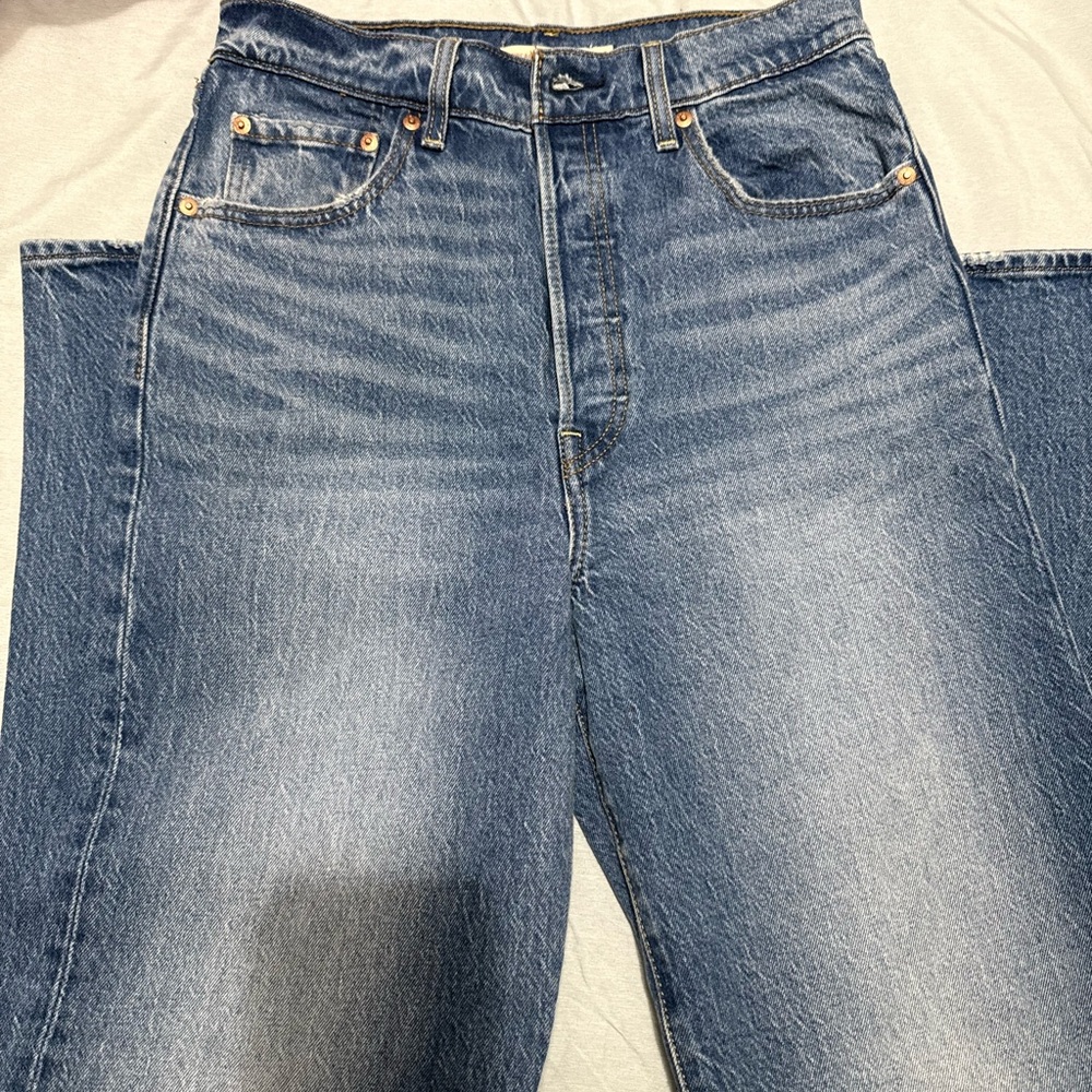 LEVIS RIBCAGE STRAIGHT ANKLE JEANS